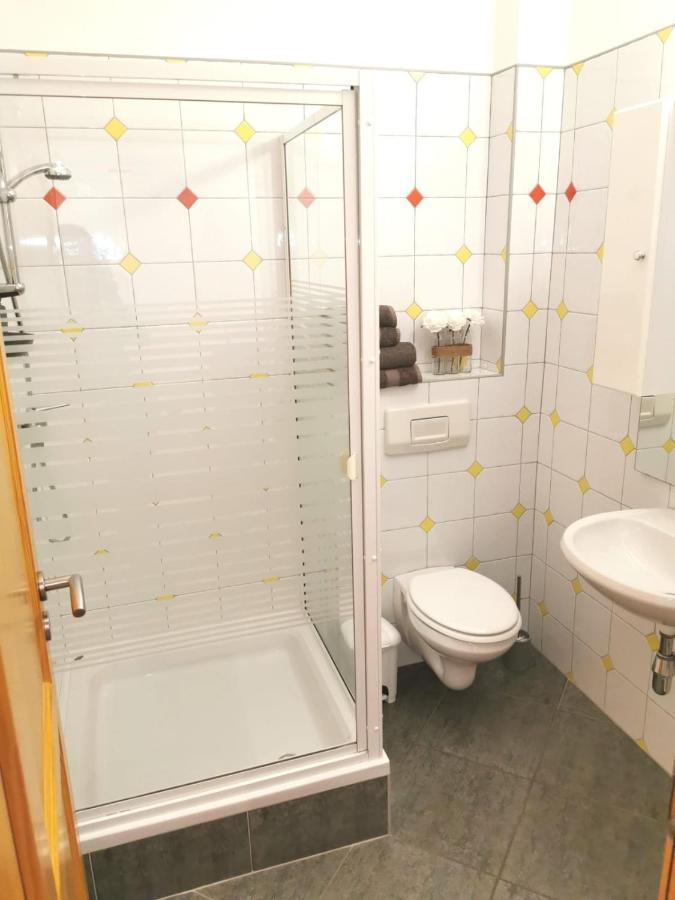 Apartments Papilon ヴルサル エクステリア 写真